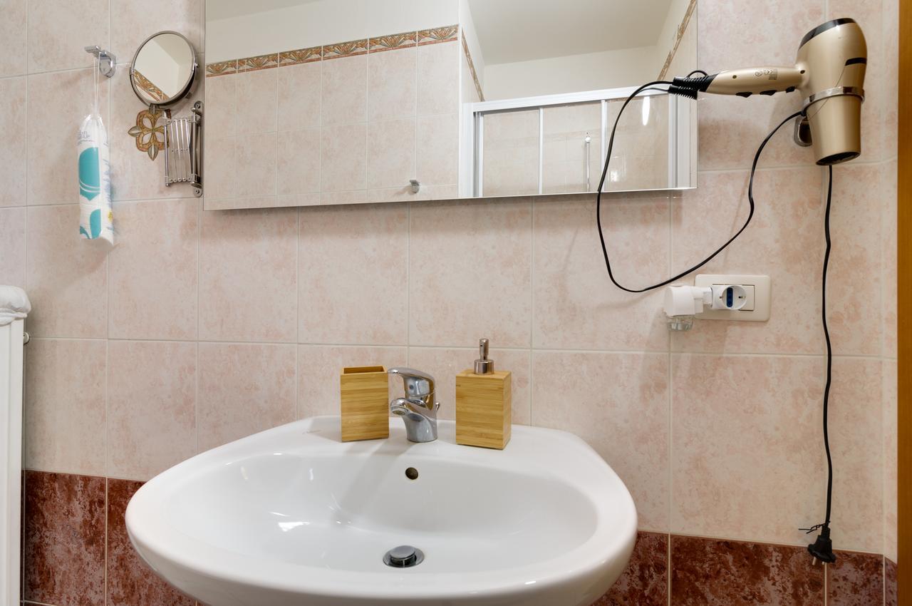 B&B And Apartments Al Duomo Тренто Екстериор снимка